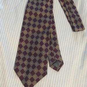 Hart Schaffner & Marx Geometric Check Silk Necktie Hand Made in Italy #silk #tie
